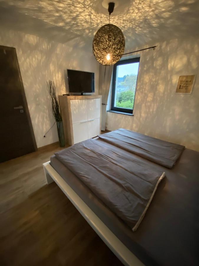 Gaestezimmer Melina Am Nuerburgring Adenau Eksteriør billede
